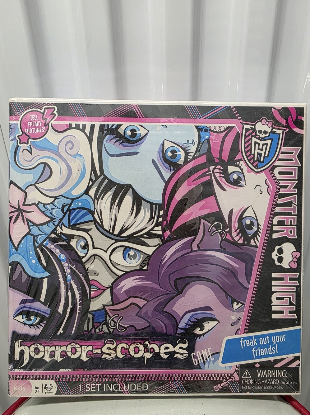 monster high party game - pink & purple
